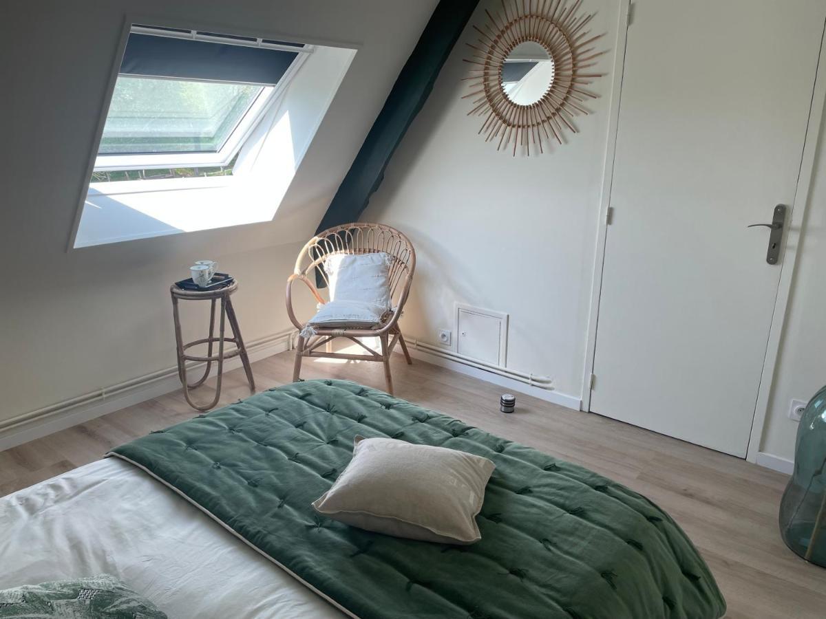 Bed and Breakfast Le Doux Refuge Esquay-sur-Seulles Екстер'єр фото